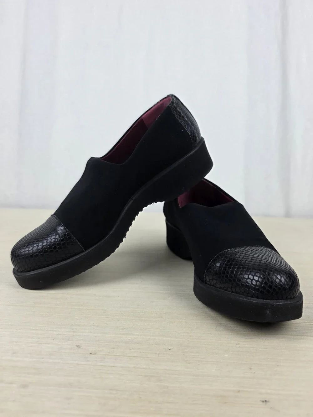 Donald J. Pliner Ciara Black Slip On Shoe Size 7.5 M Comfort Loafers USA